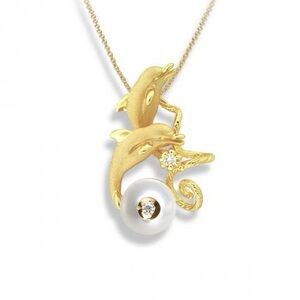Charming 14KT Gold Dolphin Pendant Necklace with freshwater pearl